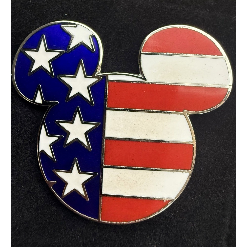 Y2K Disney Mickey Mouse USA American Flag Collectible Trading Pin 2000